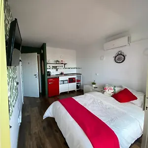 Cozy And Private Studio Malaga Apartamento Benalmádena